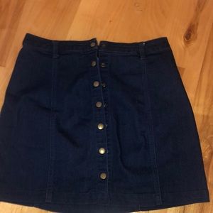 Jean skirt button front
